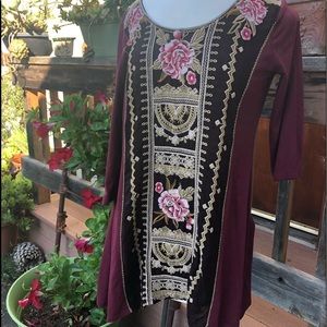 Beautiful knit Johnny Was tunic